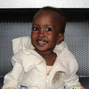 Esther, a Ugandan girl with a hole in the heart